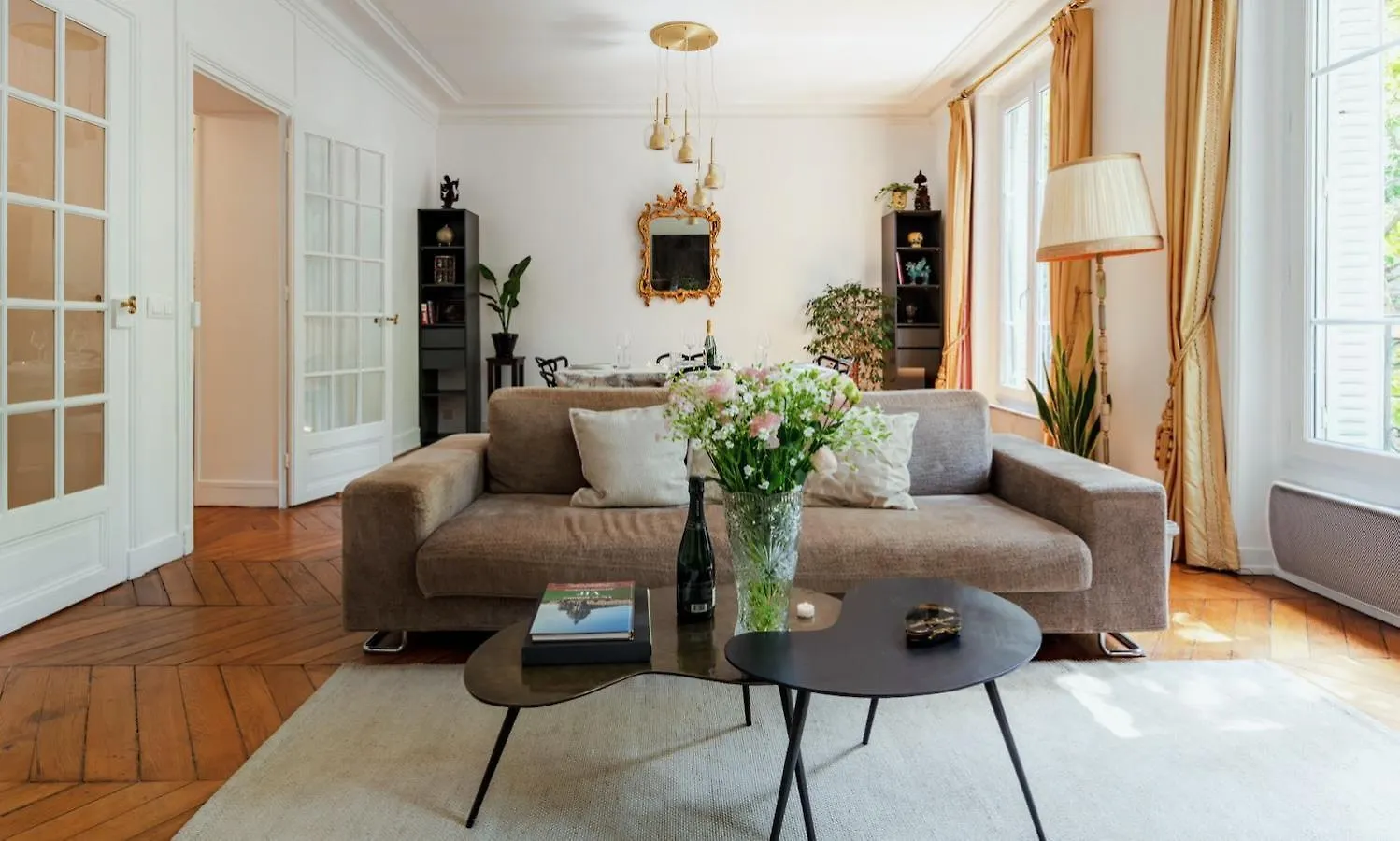 Apartamento Charming French Style With Eiffel Tower View Prime Location Near Attractions